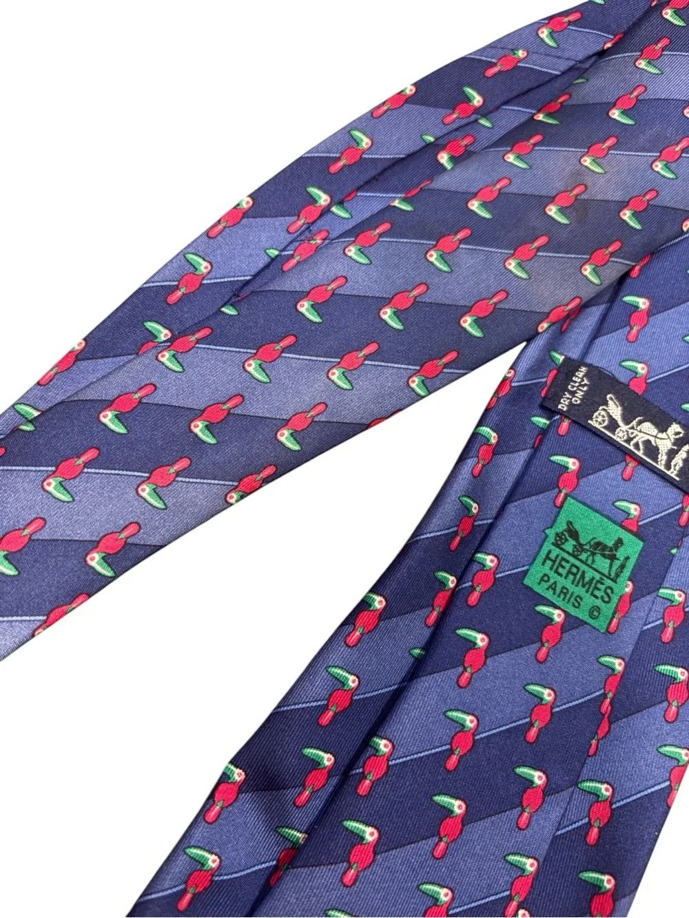 HERMÈS silk tie